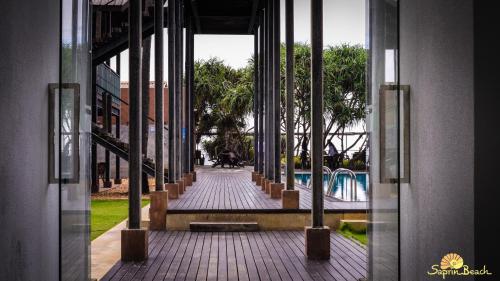 Saprin Beach Resort - carbon neutral hotel in Colombo