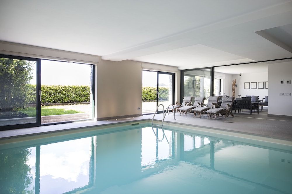 Suite & Pool Como — 4-Star Luxury Hotel in Como, Italy