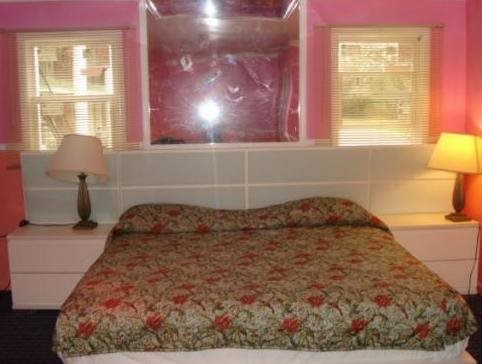 Presidential Inn & Suites — hotel in Matteson