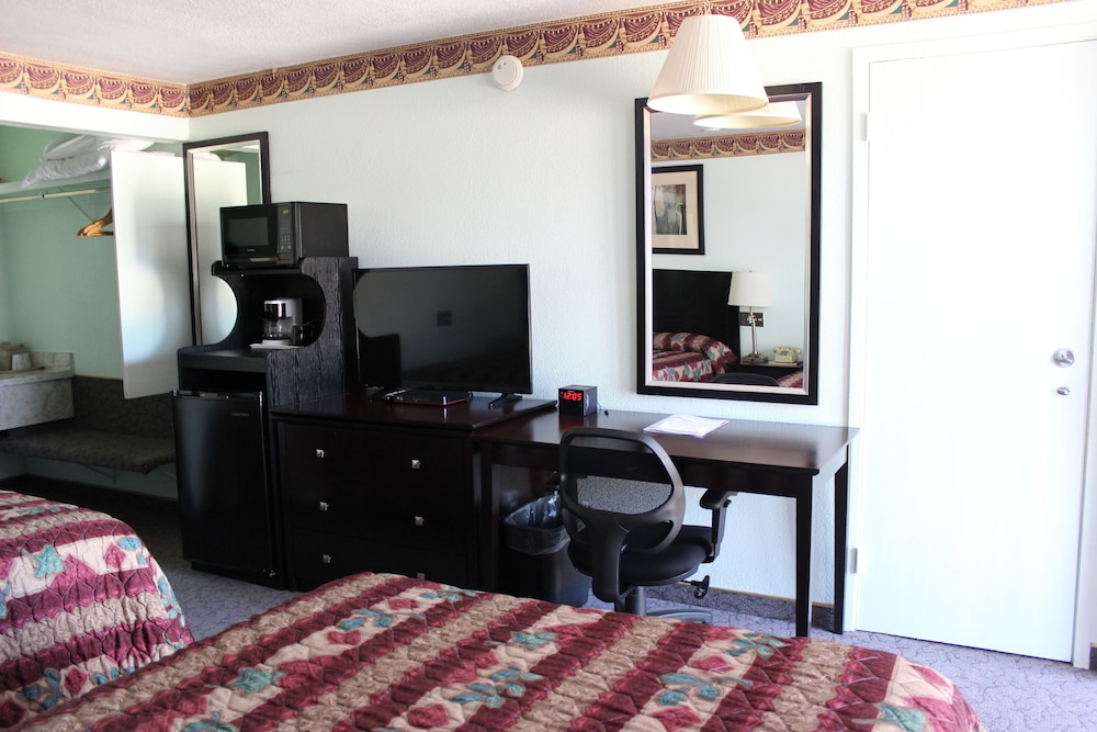 Safari Inn - photo 17