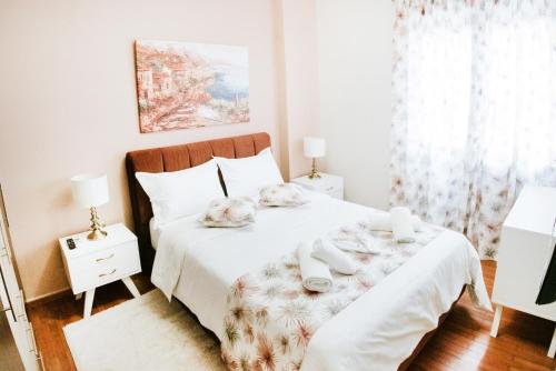 Best House Ellinou Stratiotou Ayia Patra — 4-Star Luxury Hotel in Patra, Greece