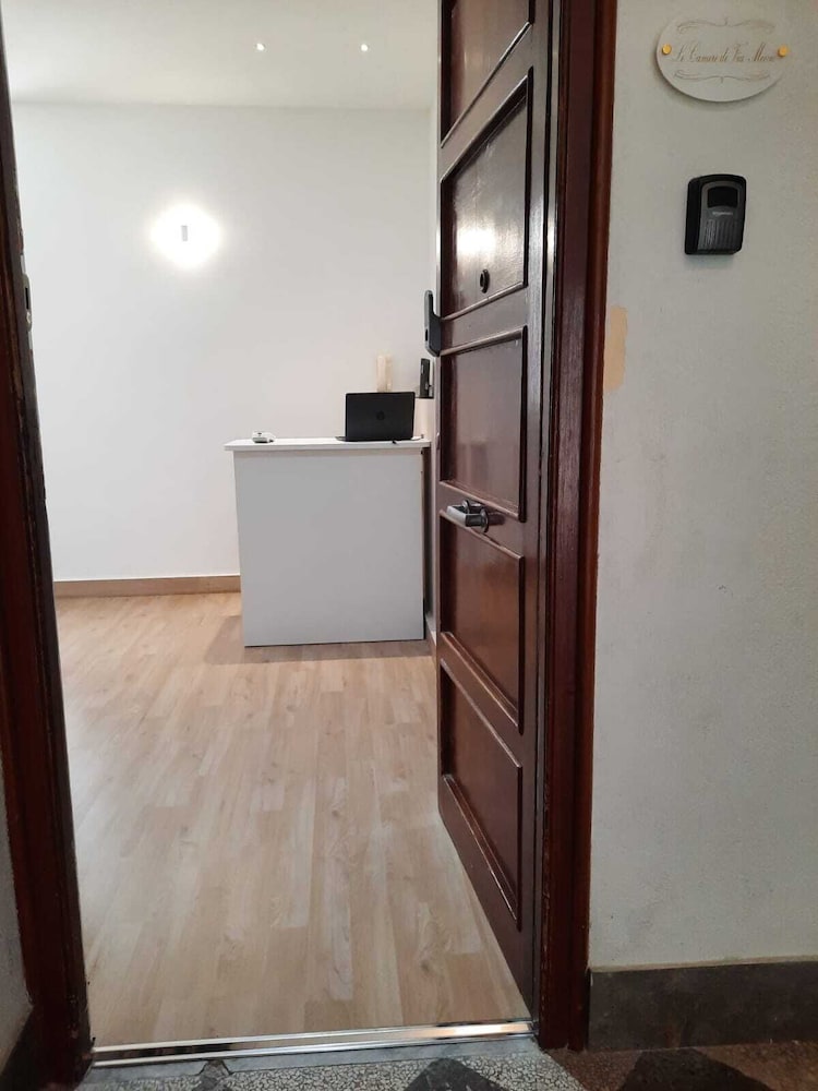 Via Salvatore Meccio - last minute hotel in Palermo