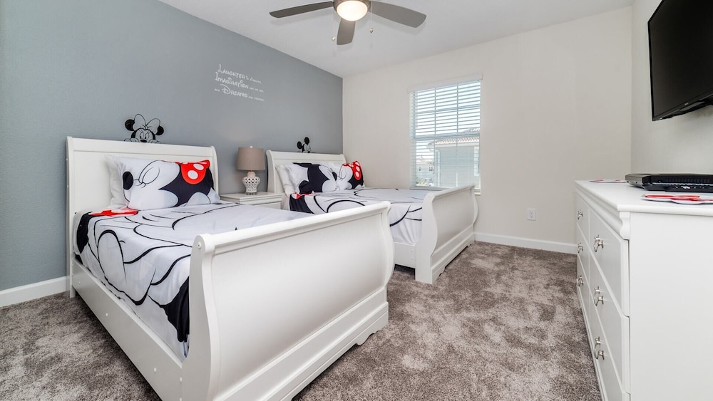 Rent a Luxury Townhome on Storey Lake Resort Minutes From Disney Orlando Townhome 3321 - photo 11