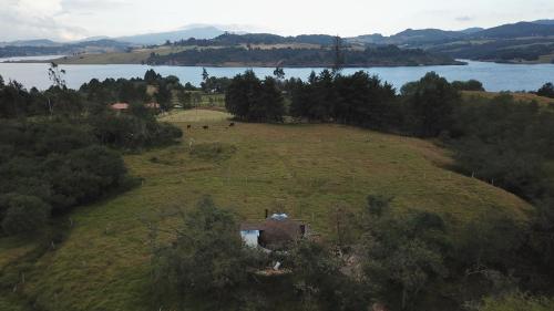 Voces de Aves Glamping — hotel in Choconta
