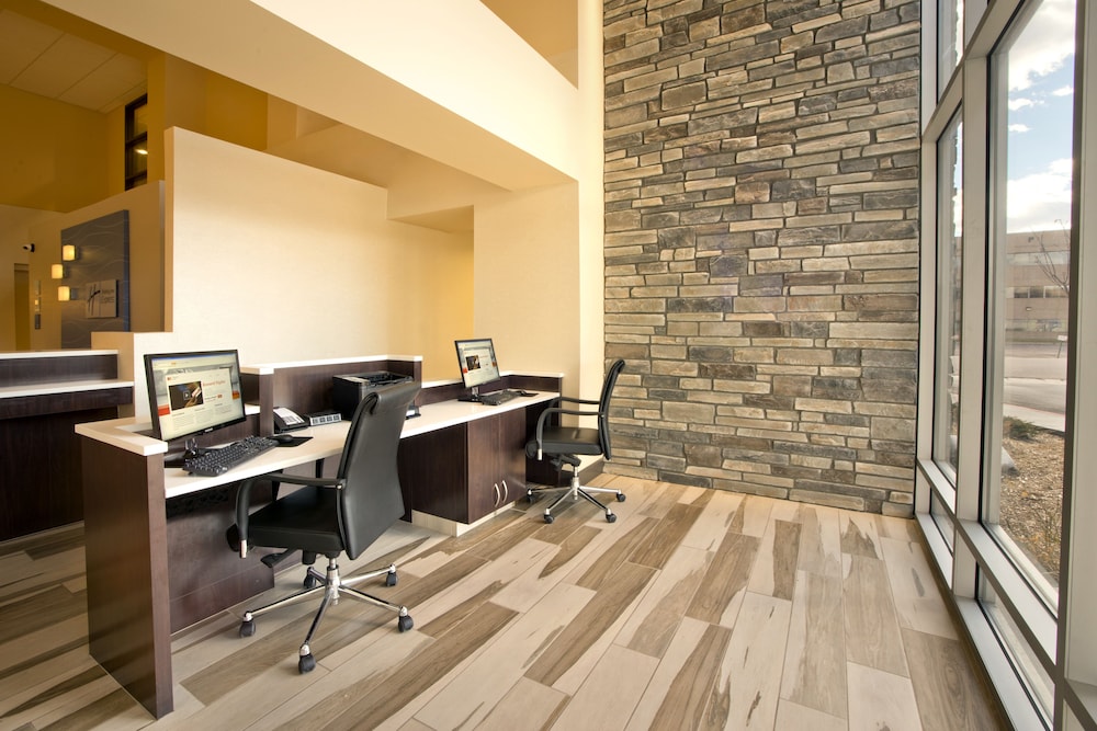Holiday Inn Express & Suites Colorado Springs Central by IHG - photo 48