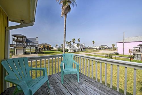 Boat Launch and Fishing Pier Beach Hub in Galveston — 4-Star Luxury Hotel in Galveston, United States