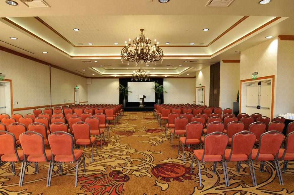 Hilton Garden Inn Carlsbad Beach - photo 19