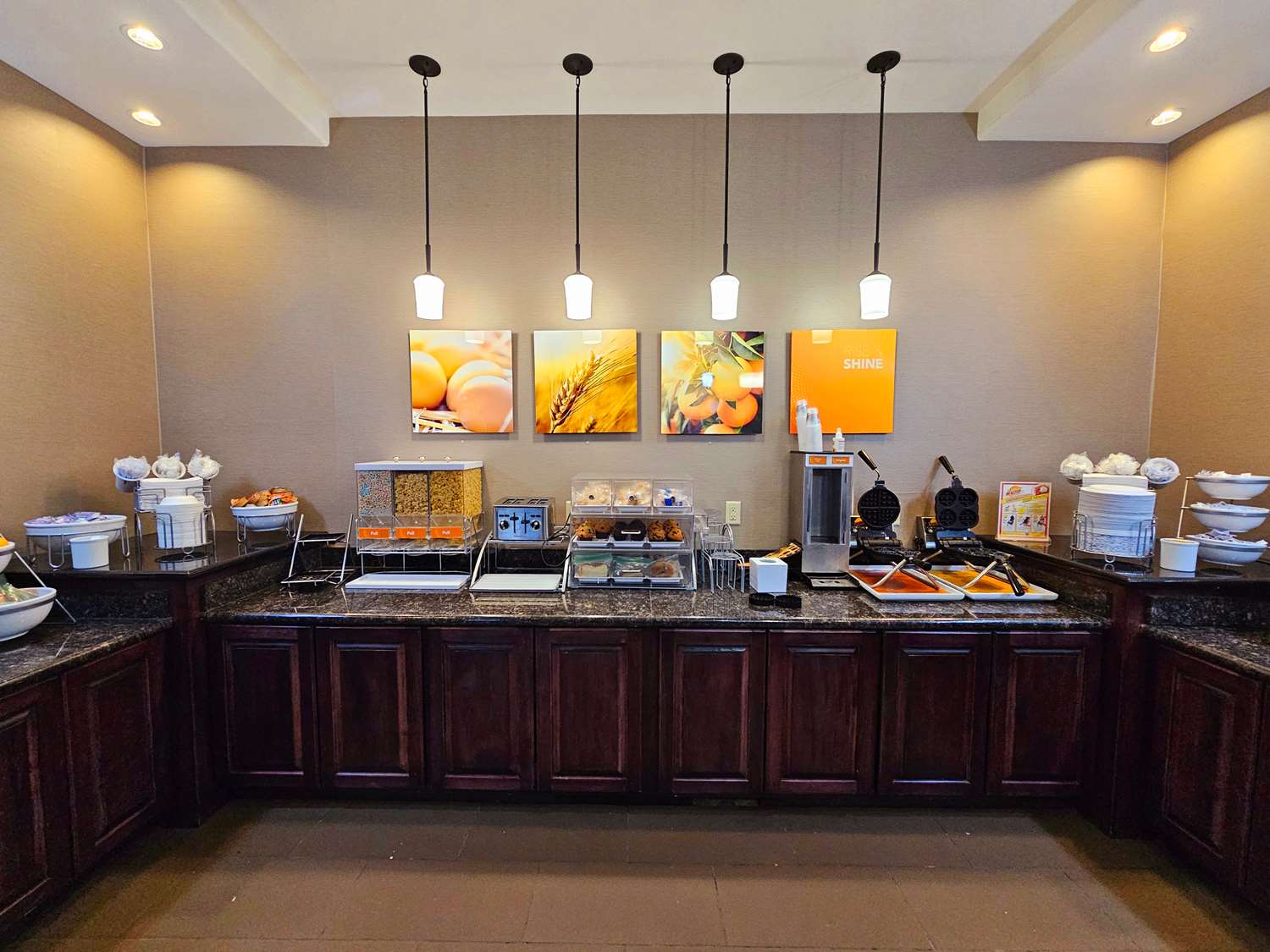 Comfort Inn & Suites Independence - photo 6