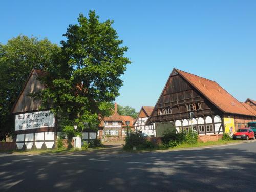 Tegtmeyer zum alten Krug — hotel in Langenhagen
