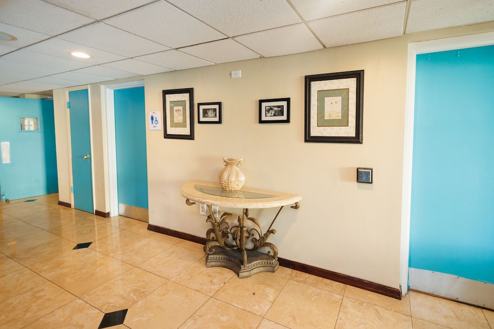 Garnet Inn & Suites Orlando - photo 138