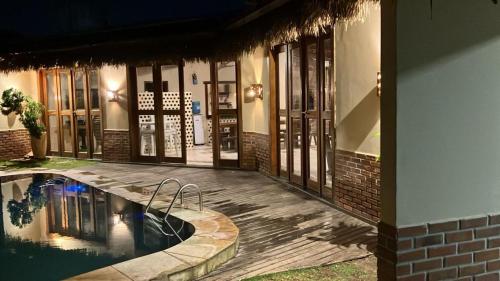 Mansão Rústica 10 Suítes a 150 metros do Mar e Beach Park in Aquiraz, Brasil