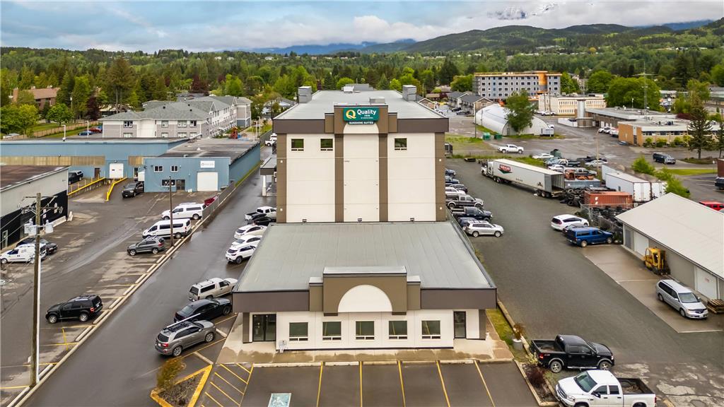 Quality Inn Sunshine Suites in Terrace, Canada