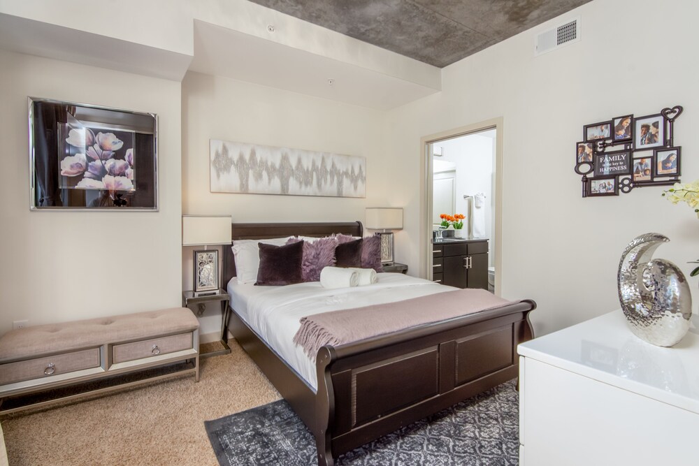 Chic Collection By Nohotel On 6Th Street - photo 14