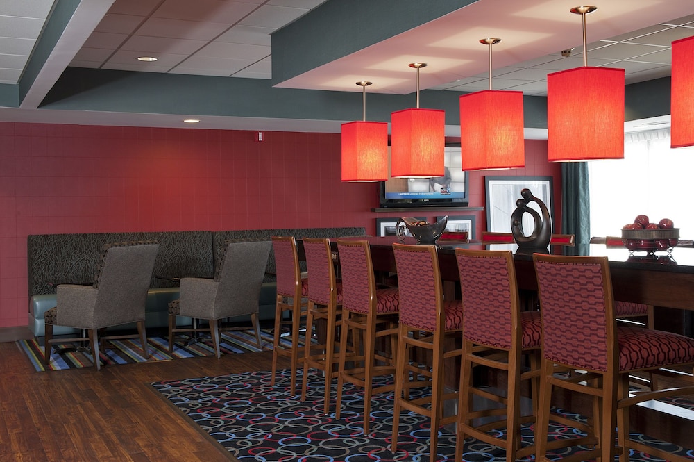 Hampton Inn Grand Rapids South - photo 4