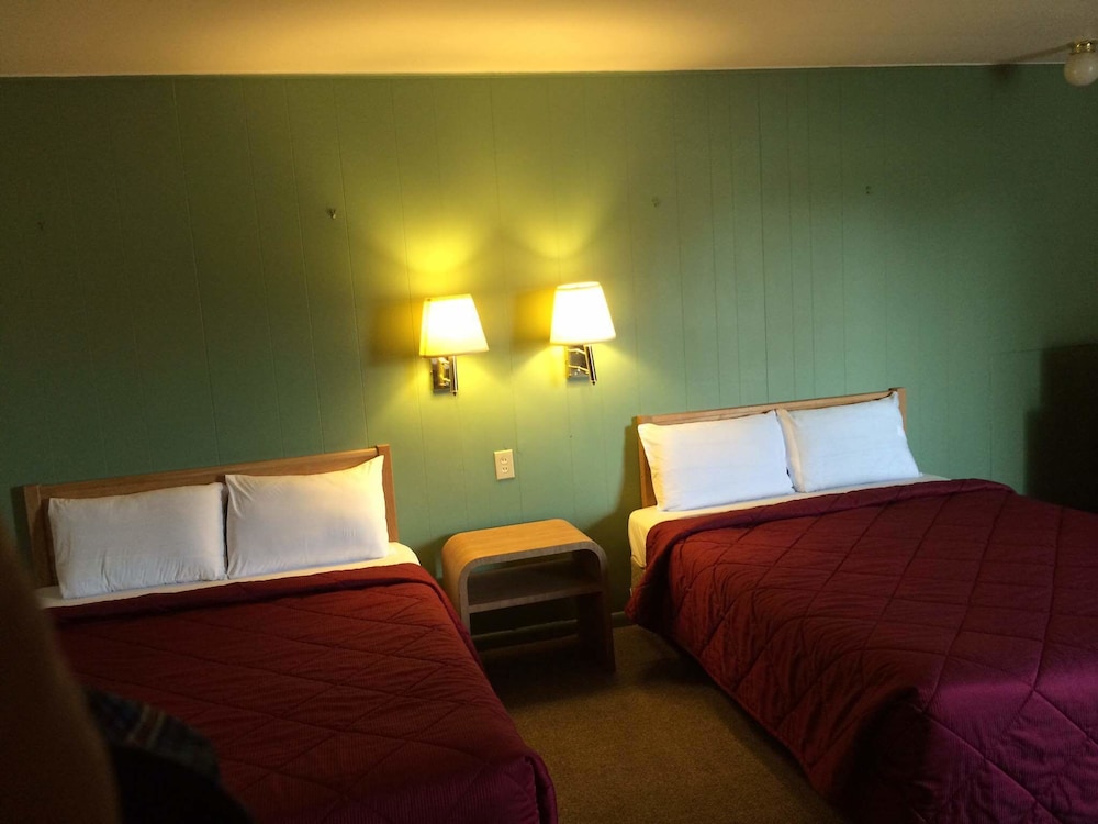 Super 7 Motel Sedalia - photo 5