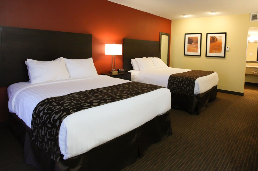 Baymont Cedar City - photo 12