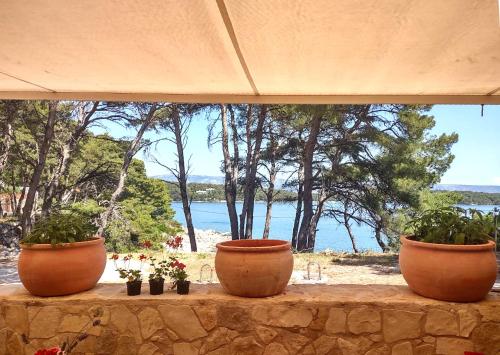 Stone Villa Hvar Ana Nikola Beach Park And Sea View — 4-Star Luxury Hotel in Jelsa, Croatia