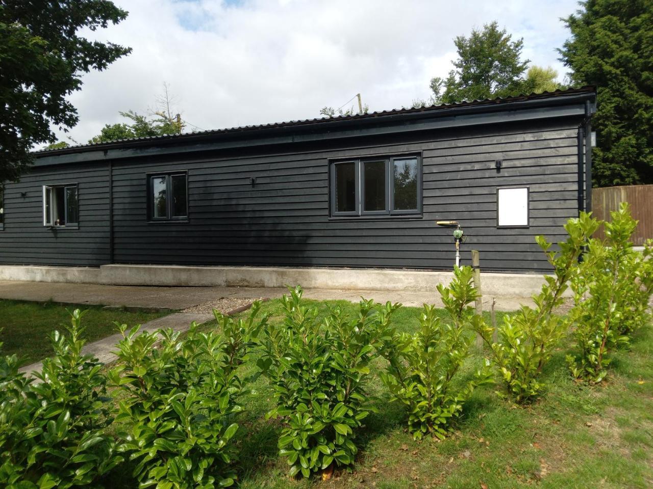 Chapter Farm Cottages — 4-Star Luxury Hotel in Canterbury, United Kingdom