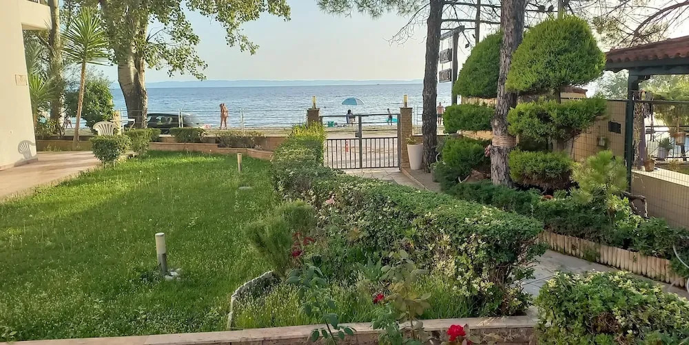 Bay Beach Maisonette in Nikiti, Greece