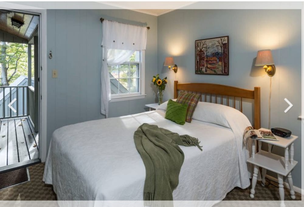 Dockside Guest Quarters & Restaurant - photo 11