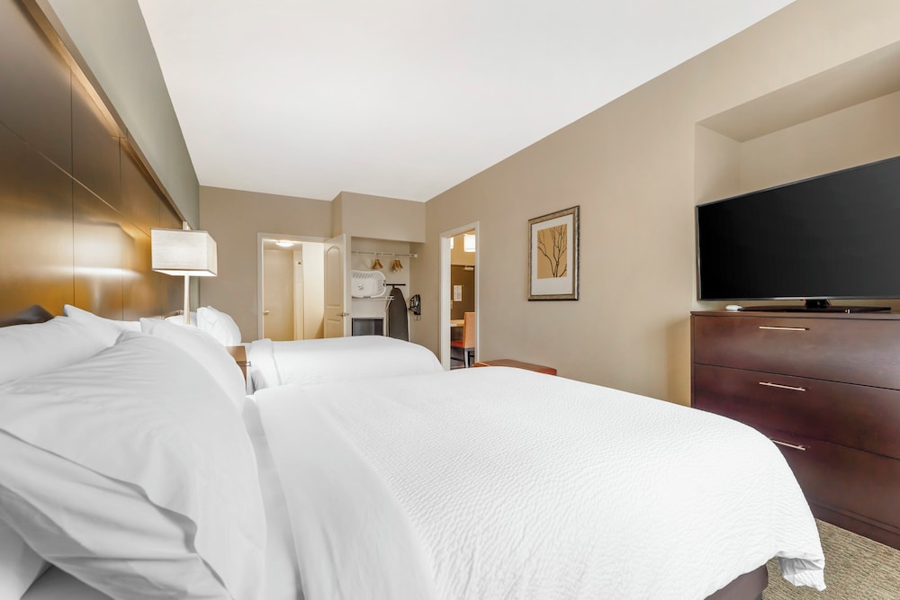 Staybridge Suites Pittsburgh Cranberry Township by IHG - photo 7