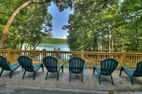 Piney Cove - last minute hotel in Blue Ridge