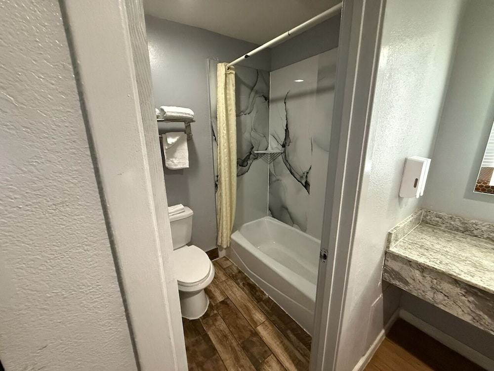 Ocean Gate Inn - photo 27