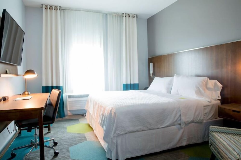 Four Points by Sheraton Miami Airport - photo 3