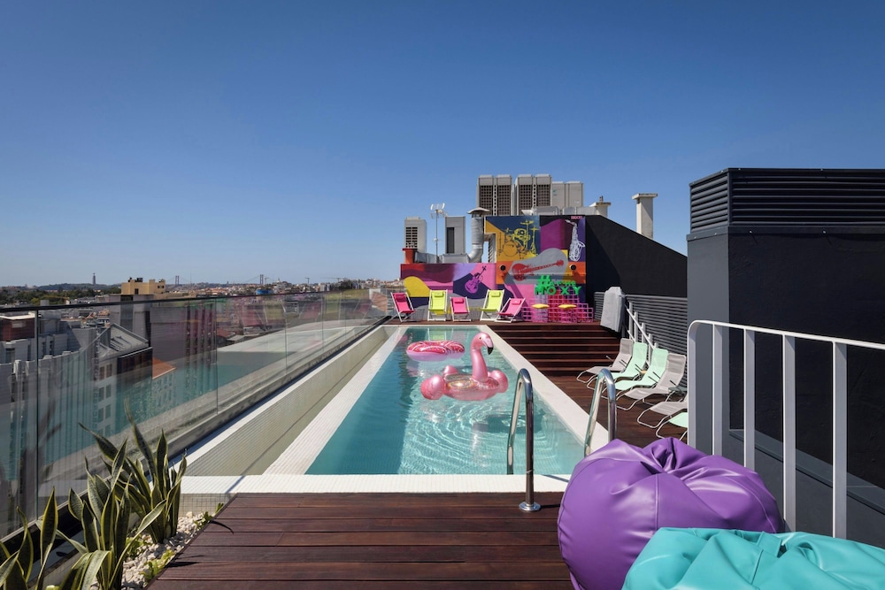 Moxy Lisbon City - last minute hotel in Lisbon