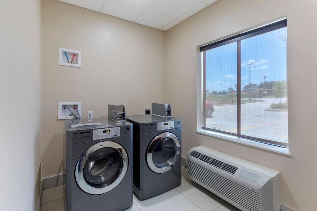 Comfort Suites West Monroe near Ike Hamilton Expo Center - photo 33