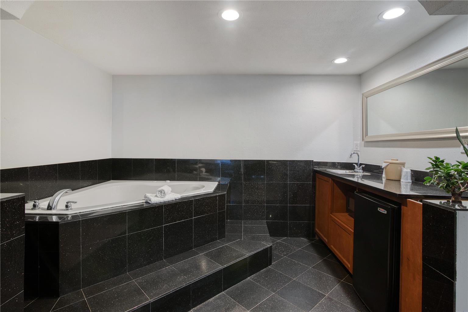Best Western Of Walterboro - photo 17