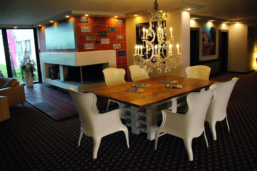 Sleeep Hotel Vosendorf — Voesendorf
