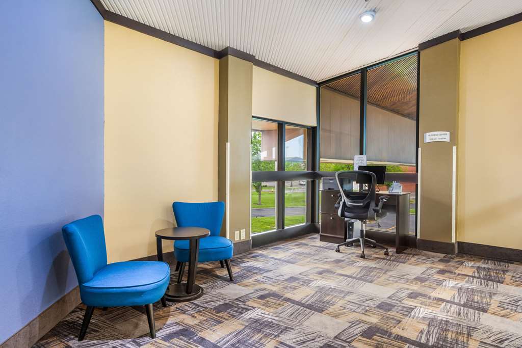 Quality Inn & Suites Florence Cincinnati South - photo 36