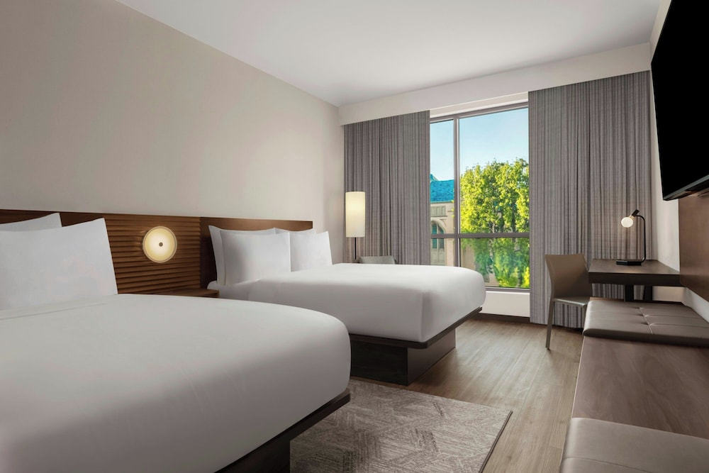 AC Hotel Pasadena - photo 23