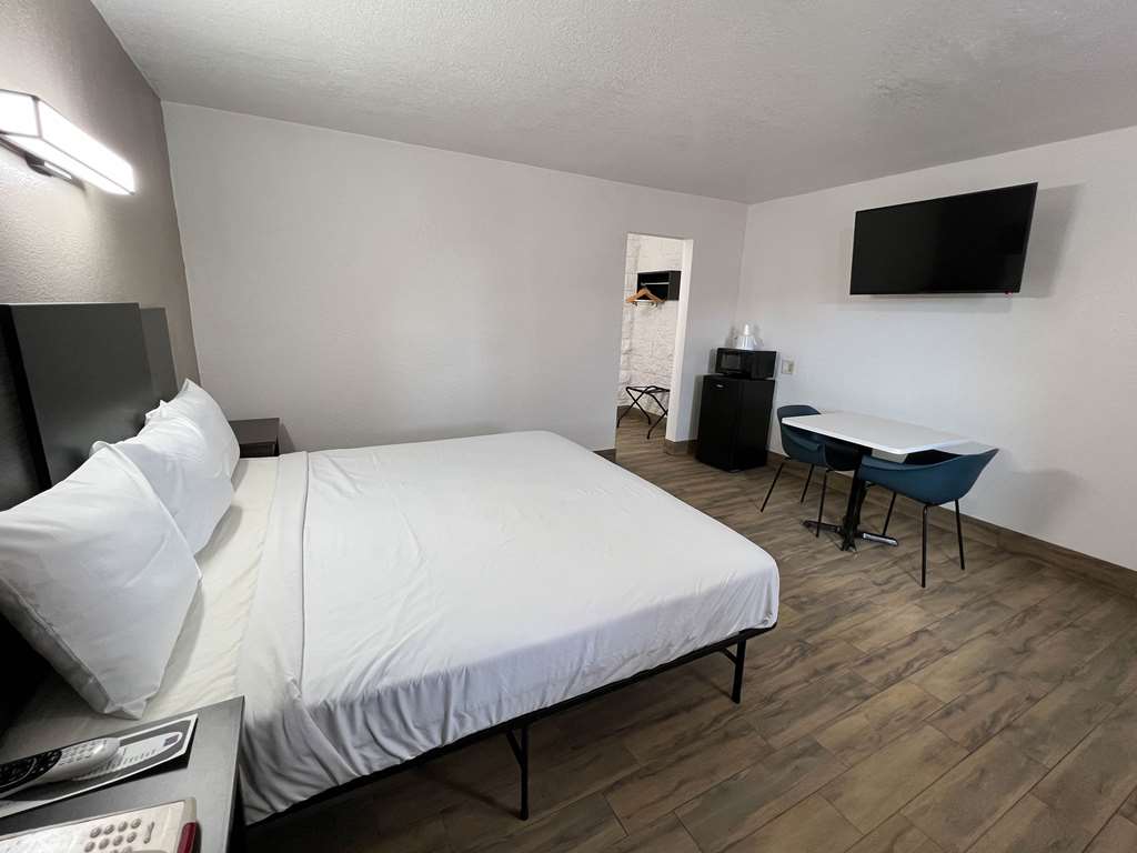 Motel 6 Orange CA Anaheim - photo 11