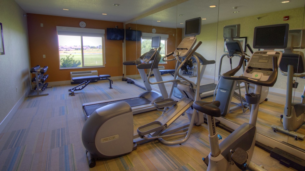 Holiday Inn Express & Suites Sioux Center by IHG - photo 22
