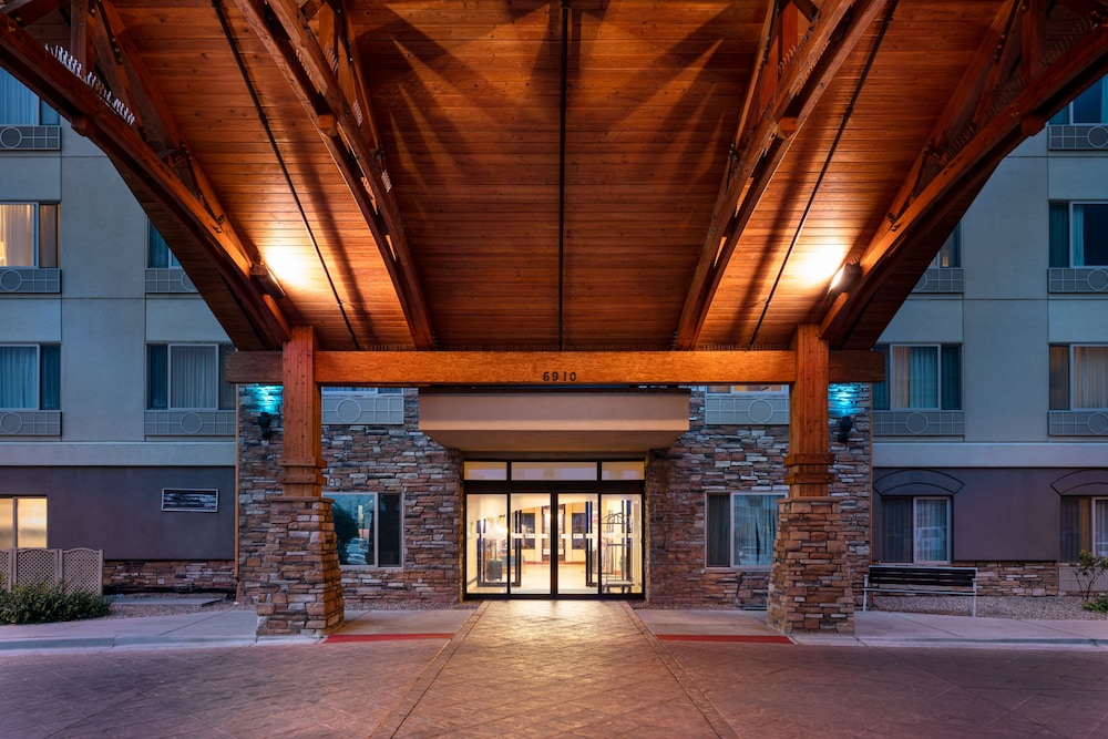 Holiday Inn Express Hotel & Suites Denver Airport by IHG - photo 31