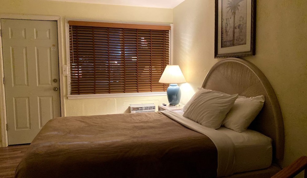 Sunland Inn of Ephrata - photo 3