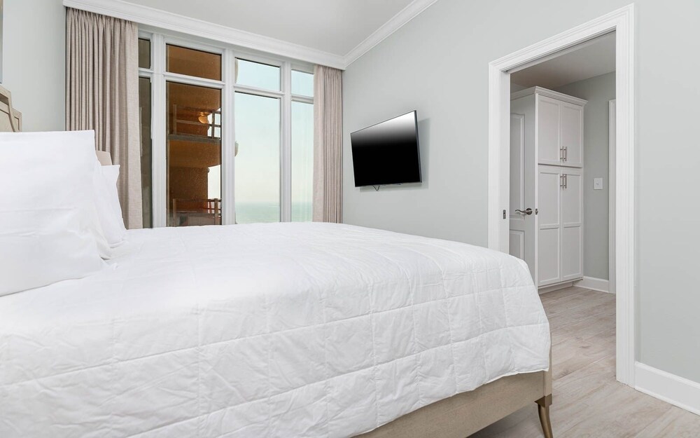 Phoenix Gulf Towers 904 4 Bedroom Condo - photo 13