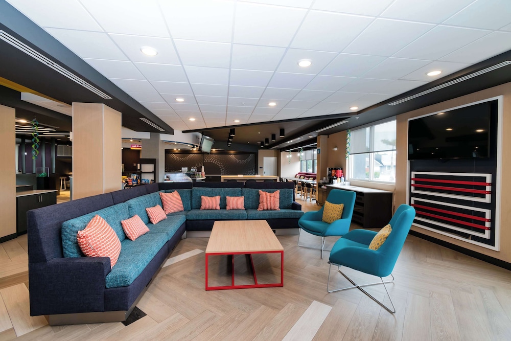 Tru by Hilton Florida City - photo 3