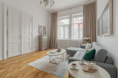 Unique Experience At Rimanóczy Palace Oradea — Oradea — photo 3