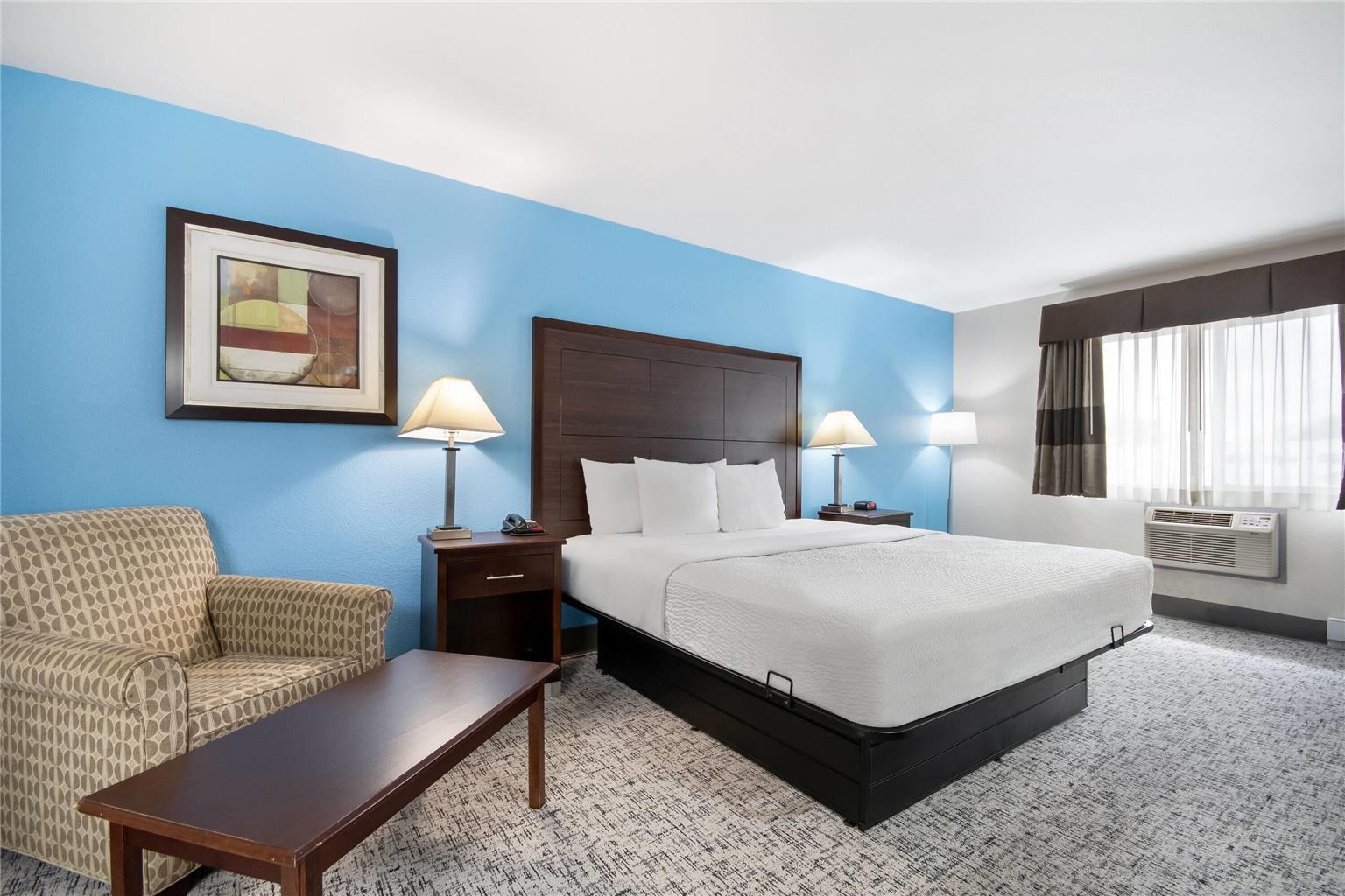 Baymont by Wyndham Marinette - photo 23