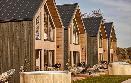 Cozy Home In Trzesacz With Kitchen — 4-Star Luxury Hotel in Rewal, Poland