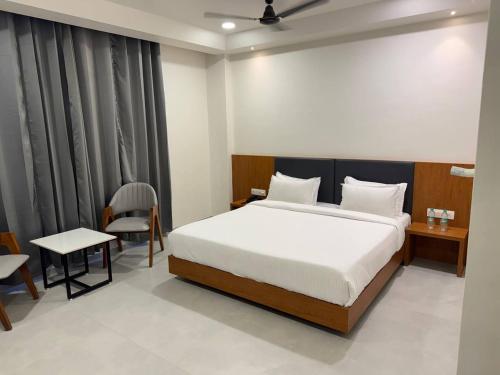 Hotel Madhukta Inn in Veraval, India