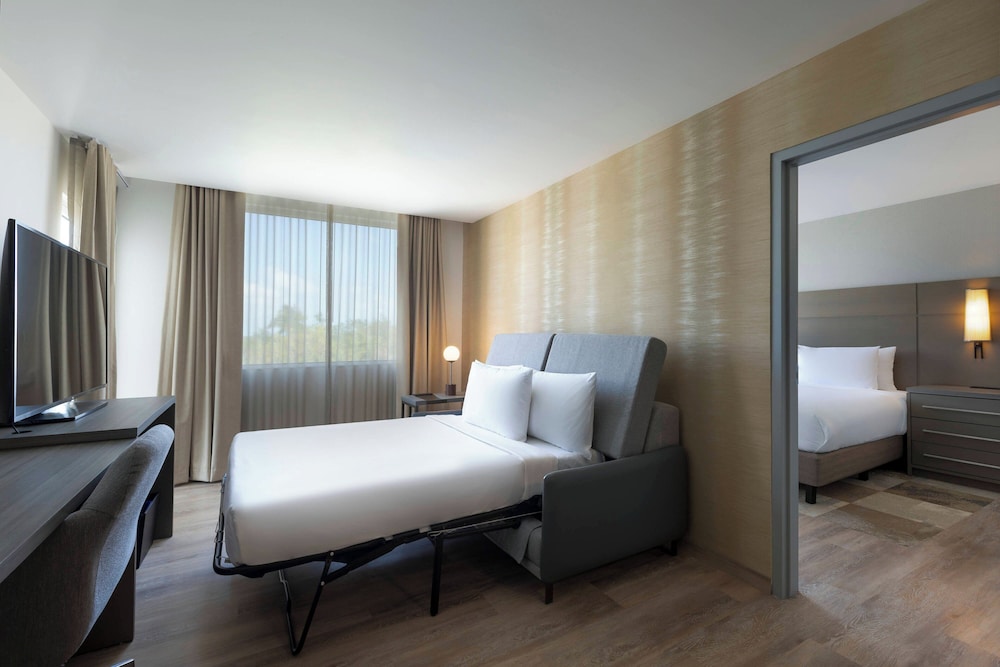Residence Inn by Marriott Cancun Hotel Zone