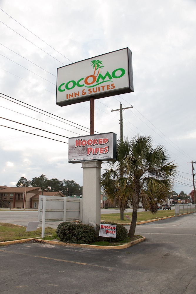 Cocomo Inn and Suites - photo 14