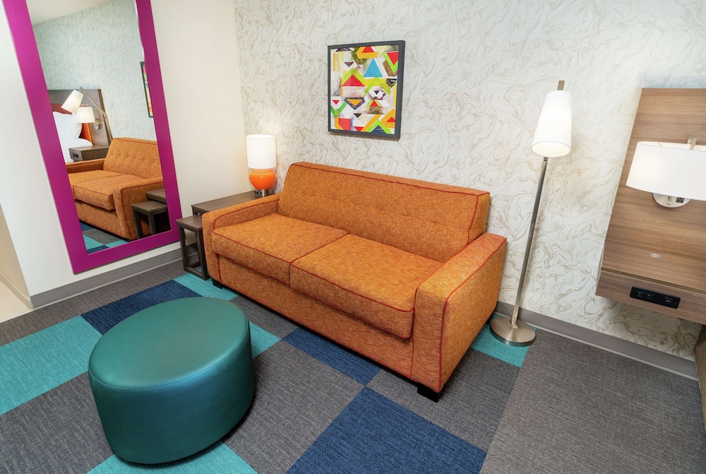 Home2 Suites by Hilton Roseville Sacramento - photo 17