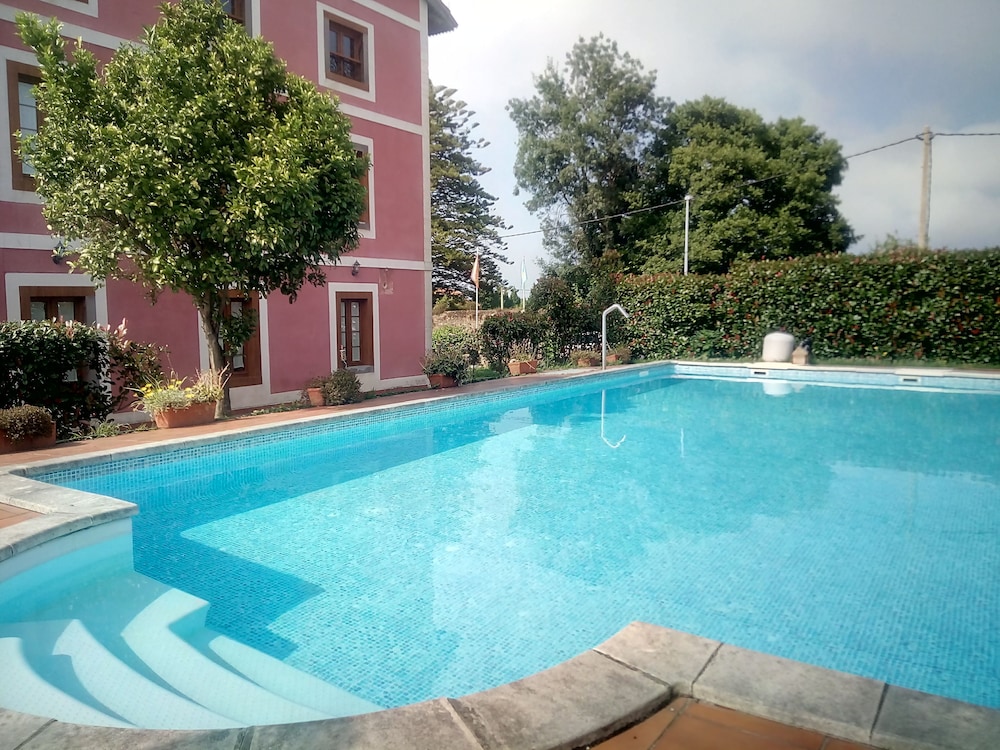 Hotel Casa Vitorio in Cudillero, Spain