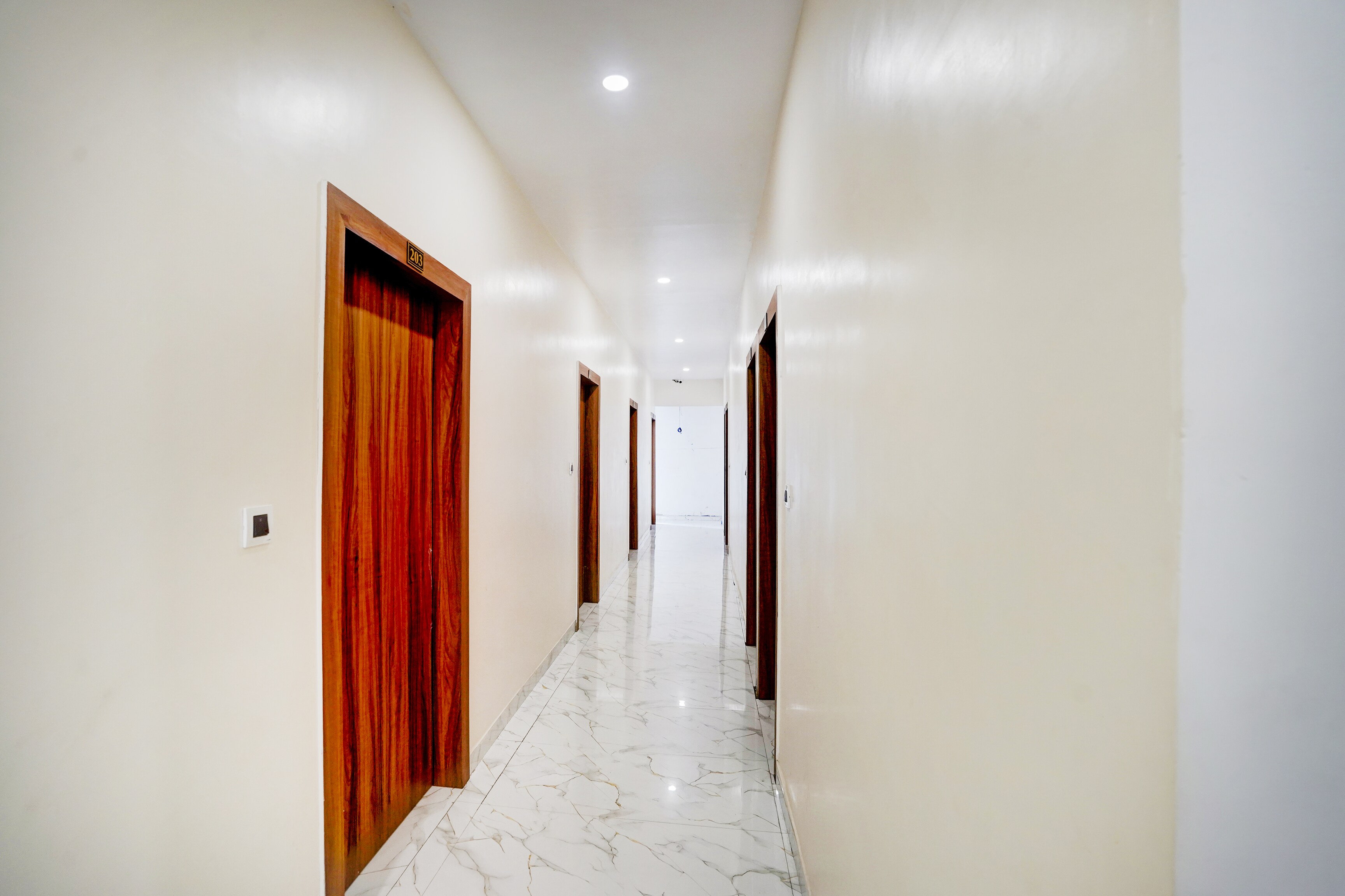 Hotel O Madhvam — Allahabad — photo 2