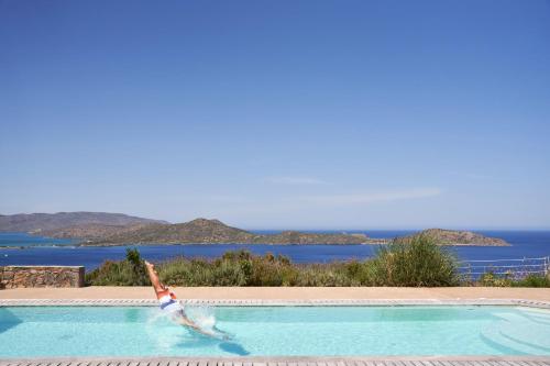 Elounda White Pearl Villa — 4-Star Luxury Hotel in Elounda, Greece